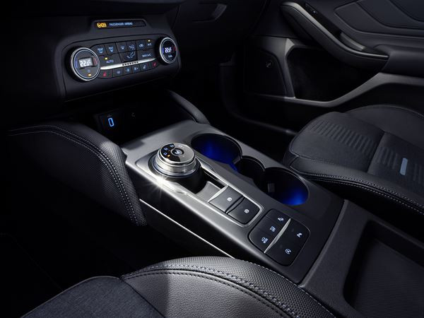 La Ford Focus se décline en version crossover surélevée de 30 mm