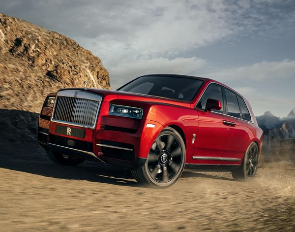 Le SUV de luxe Rolls-Royce Cullinan se dévoile