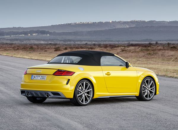 L'Audi TT Roadster s'offre des éléments de design sportif
