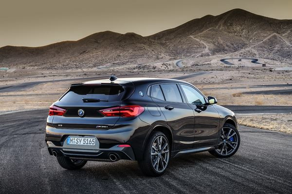 La BMW X2 M35i embarque un moteur 4 cylindres turbocompressé de 306 ch