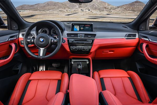 La BMW X2 M35i embarque un moteur 4 cylindres turbocompressé de 306 ch
