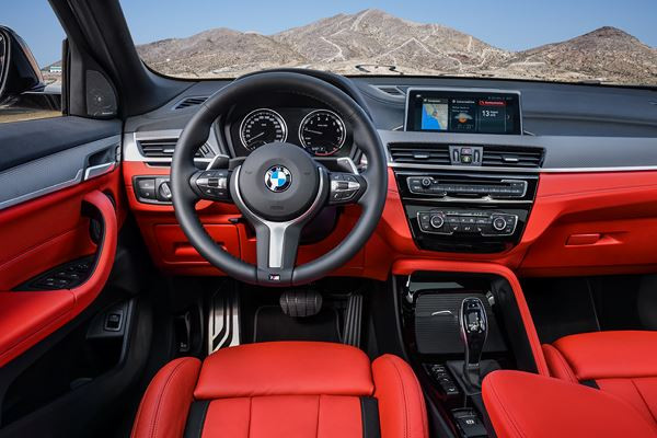 La BMW X2 M35i embarque un moteur 4 cylindres turbocompressé de 306 ch