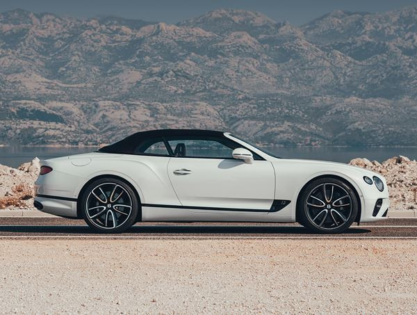 Bentley Continental GT Convertible: un cabriolet Grand Tourisme de luxe