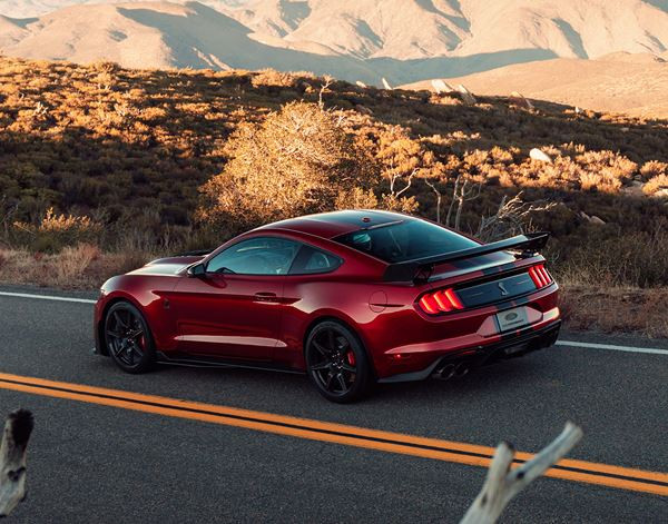 La Mustang Shelby GT500 embarque un V8 de plus de 700 ch