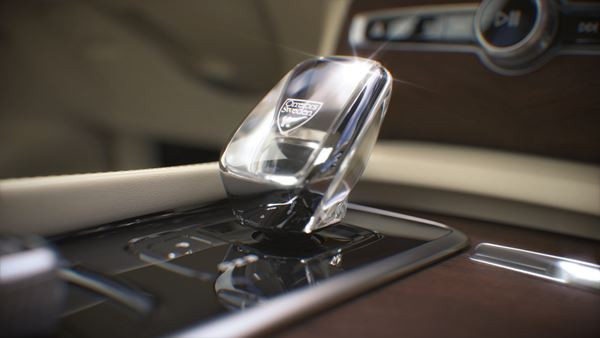 Le grand SUV Volvo XC90 restylé s'offre de subtiles retouches