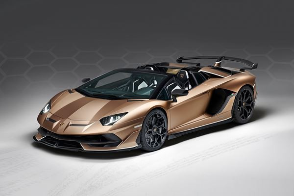 La Lamborghini Aventador SVJ Roadster exécute le zéro à 100 km/h en 2,9 secondes