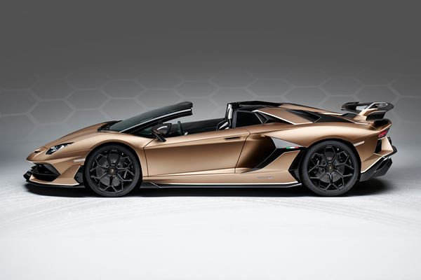 La Lamborghini Aventador SVJ Roadster exécute le zéro à 100 km/h en 2,9 secondes