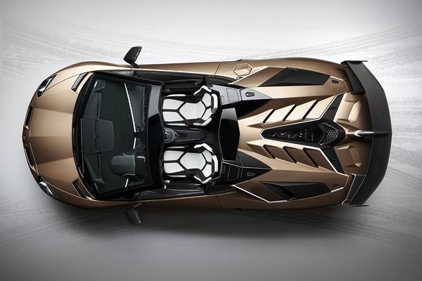 La Lamborghini Aventador SVJ Roadster exécute le zéro à 100 km/h en 2,9 secondes