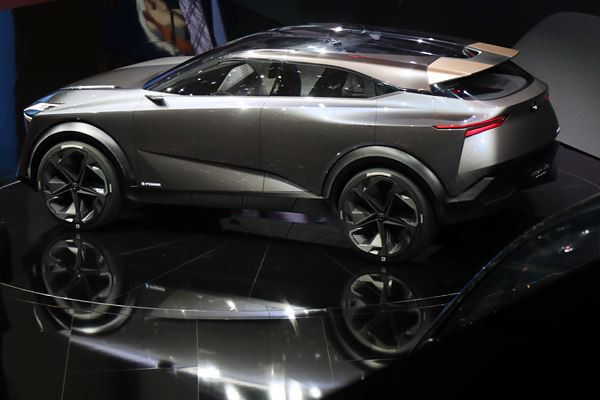 Dans les allées de la 89ème édition du salon de l'automobile de Genève