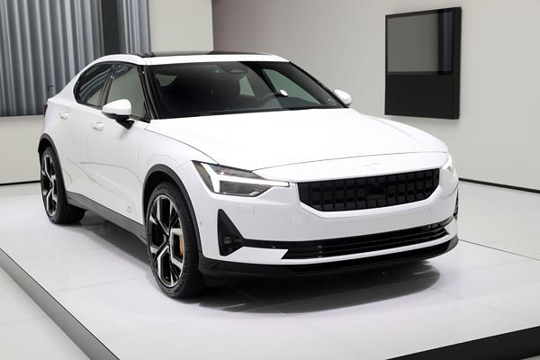 Dans les allées de la 89ème édition du salon de l'automobile de Genève