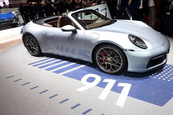 Dans les allées de la 89ème édition du salon de l'automobile de Genève