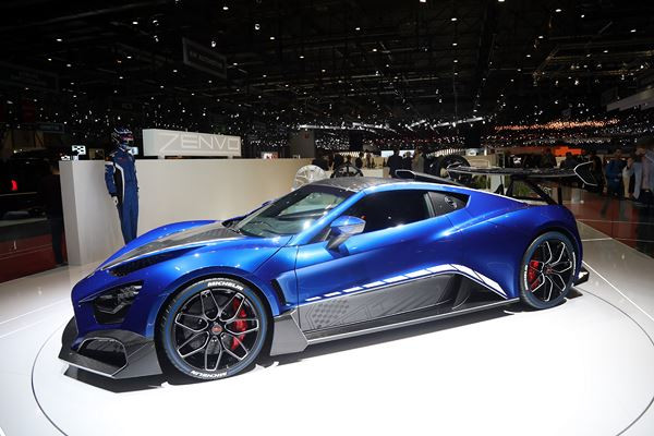 Dans les allées de la 89ème édition du salon de l'automobile de Genève