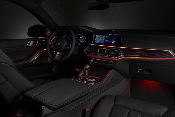 La BMW X6 de troisième génération bénéficie de proportions athlétiques