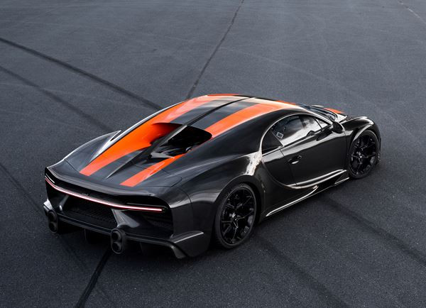 La Bugatti Chiron Super Sport 300 plus célèbre le record de vitesse de 300 miles
