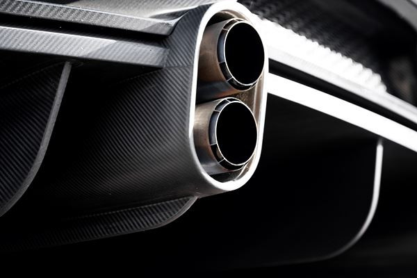 La Bugatti Chiron Super Sport 300 plus célèbre le record de vitesse de 300 miles