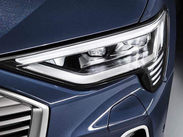 Audi e-tron Sportback: un grand SUV coupé électrique au caractère sportif
