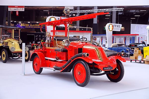 Dans les allées de l'édition 2020 du salon Rétromobile