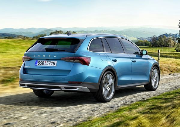 La Skoda Octavia Scout tout-chemin s'adapte à une conduite tout-terrain