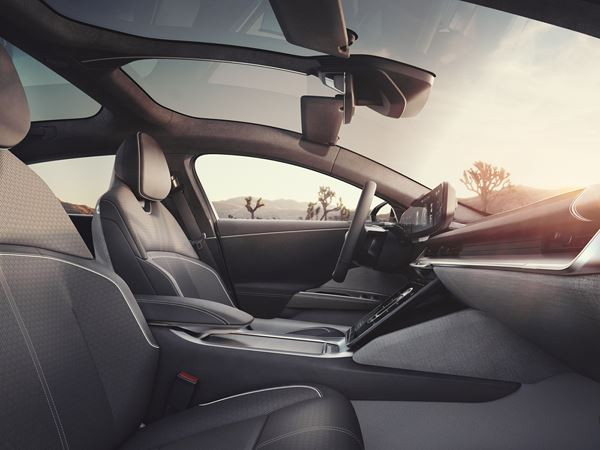 La berline électrique Lucid Air revendique une autonomie de 832 km