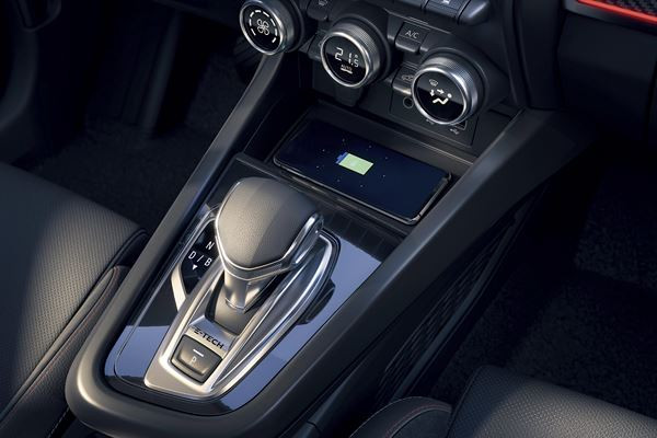 Le SUV Renault Arkana prend des allures de coupé