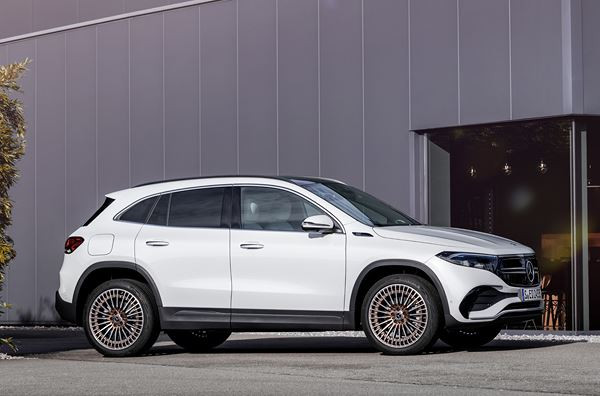 Le SUV compact électrique Mercedes EQA offre une autonomie de 426 kilomètres