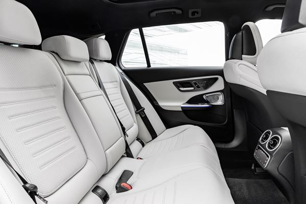 La Mercedes-Benz Classe C Break reçoit des équipements high tech