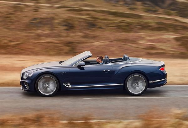 La Bentley Continental GT Speed Convertible embarque un moteur W12 TSI 6 litres de 650 ch