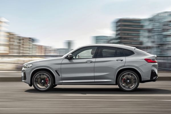 Le Sport Activity Coupé BMW X4 bénéficie d'un design rafraîchi