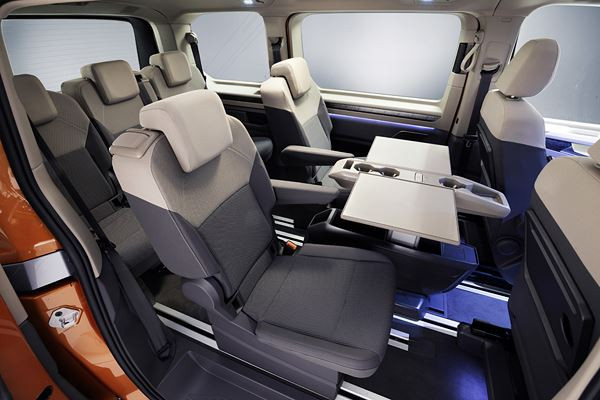 Le combispace Volkswagen Multivan dispose d’un aménagement de sièges modulable