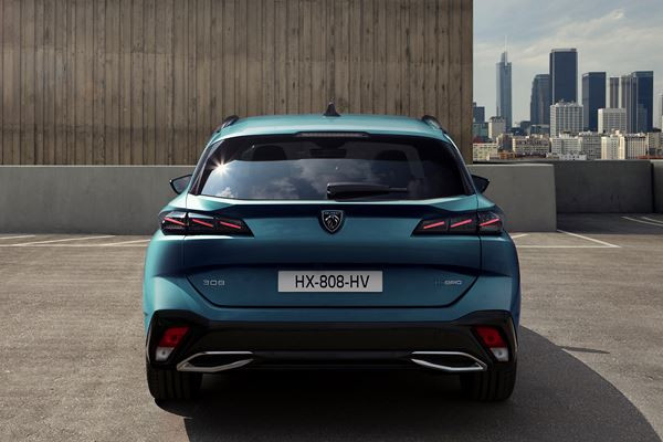 La Peugeot 308 SW s'offre un style expressif au profil racé et un arrière sophistiqué