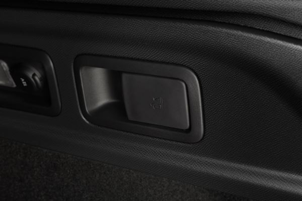 La Peugeot 308 SW s'offre un style expressif au profil racé et un arrière sophistiqué