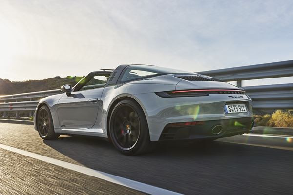 La Porsche 911 Targa se décline en version sportive GTS