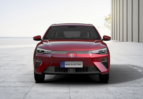 Le break électrique de taille intermédiaire MG5 offre une autonomie de plus de 400 km