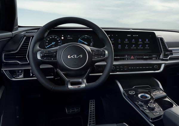 Le Kia Sportage Hybride Rechargeable embarque une batterie lithium-ion polymère de 13,8 kWh