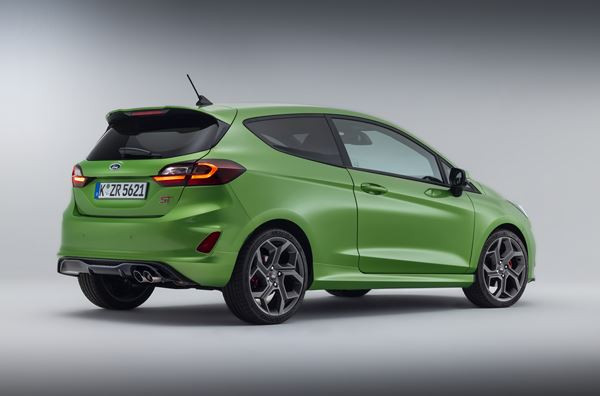 La Ford Fiesta ST restylée présente une face avant plus agressive