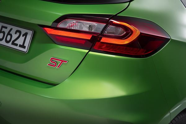 La Ford Fiesta ST restylée présente une face avant plus agressive