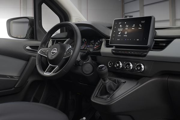 La version combi du Nissan Townstar revendique un confort de voiture de tourisme