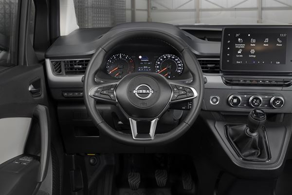 La version combi du Nissan Townstar revendique un confort de voiture de tourisme