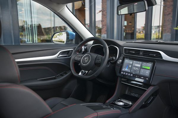 Le SUV urbain MG ZS EV s'offre une mise à jour esthétique et technique