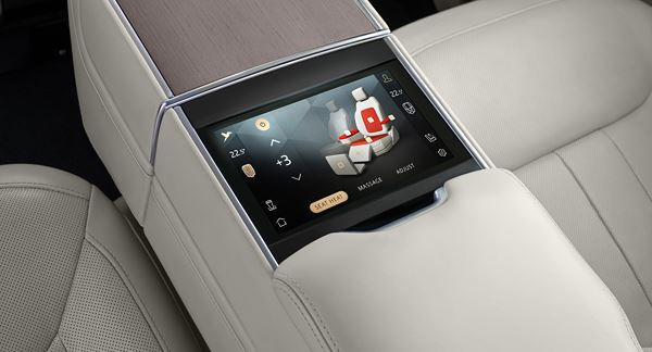 Le 4x4 de luxe Range Rover met le cap sur la sophistication et le raffinement