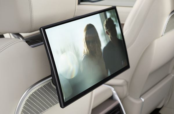 Le 4x4 de luxe Range Rover met le cap sur la sophistication et le raffinement