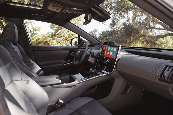 Le SUV électrique Toyota bZ4X embarque une transmission intégrale à deux moteurs