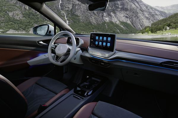 Le SUV coupé électrique Volkswagen ID.5 se distingue par un design expressif