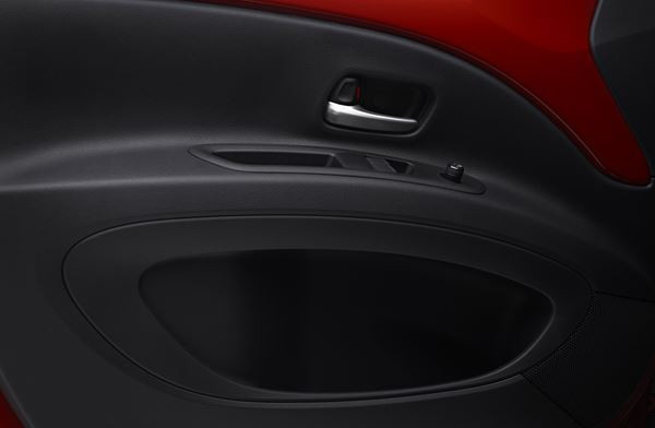 Le crossover urbain Toyota Aygo X revendique une personnalité épicée
