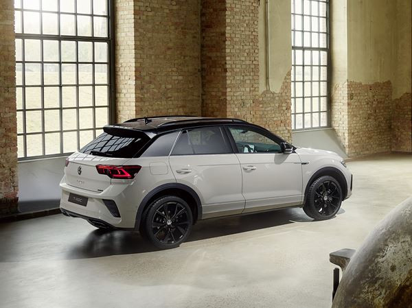 Le crossover compact Volkswagen T-Roc s’offre un habitacle plus sophistiqué