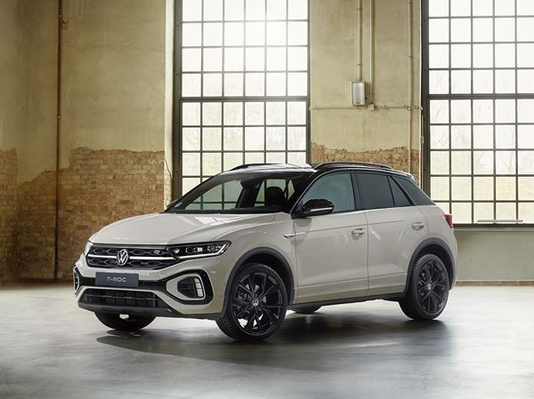Le crossover compact Volkswagen T-Roc s’offre un habitacle plus sophistiqué