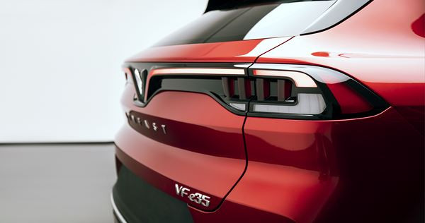 Le SUV électrique VinFast VF e35 vise une autonomie de 500 km