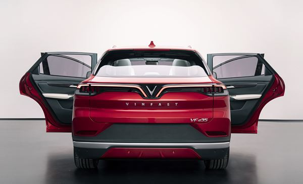 Le SUV électrique VinFast VF e35 vise une autonomie de 500 km