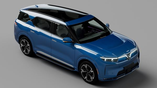 Le SUV électrique sept places VinFast VF e36 vise une autonomie de 550 km