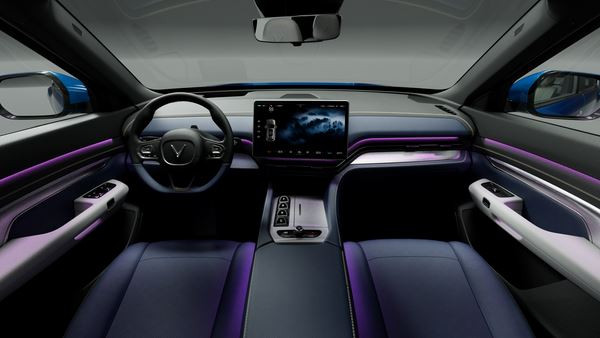 Le SUV électrique sept places VinFast VF e36 vise une autonomie de 550 km